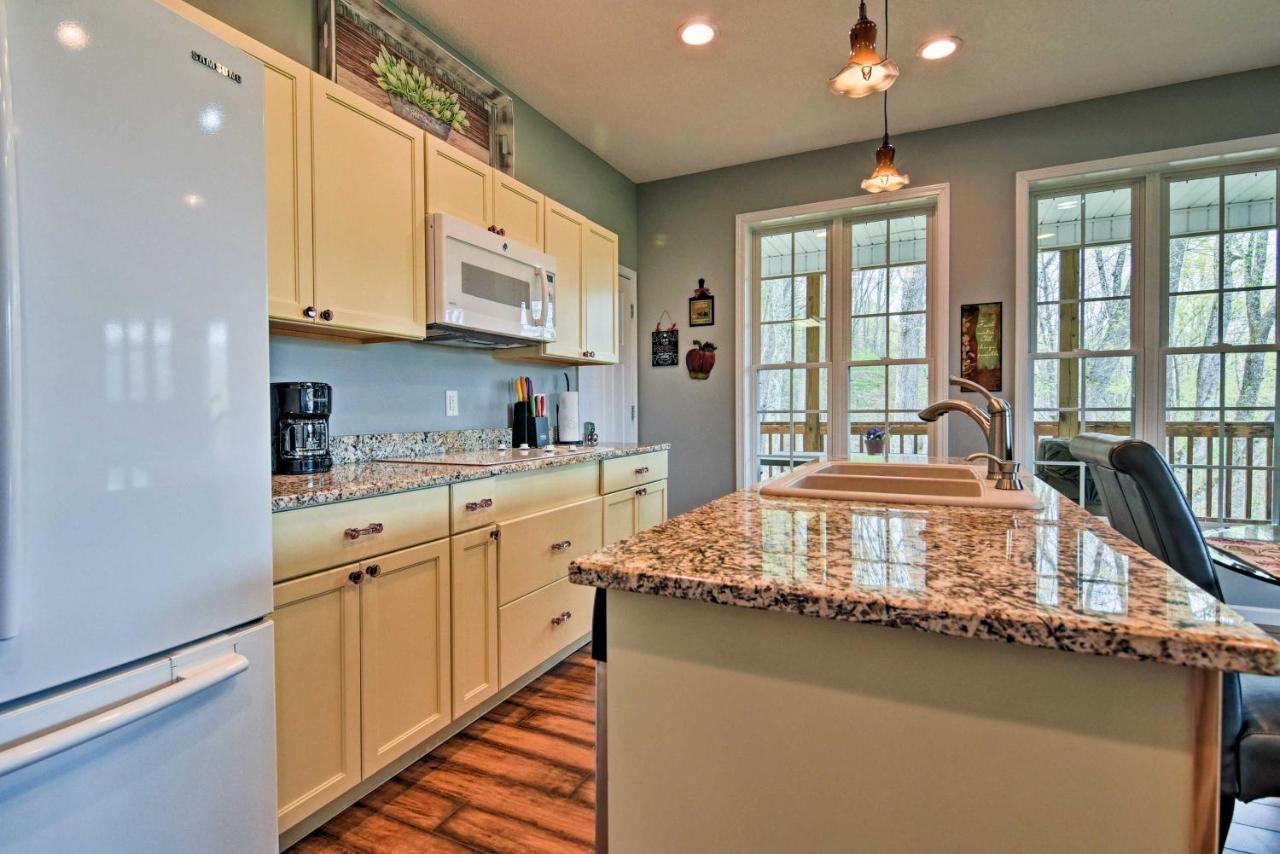 Blue Ridge Mountain Rental With Hot Tub And Gas Grill! Marshall Luaran gambar